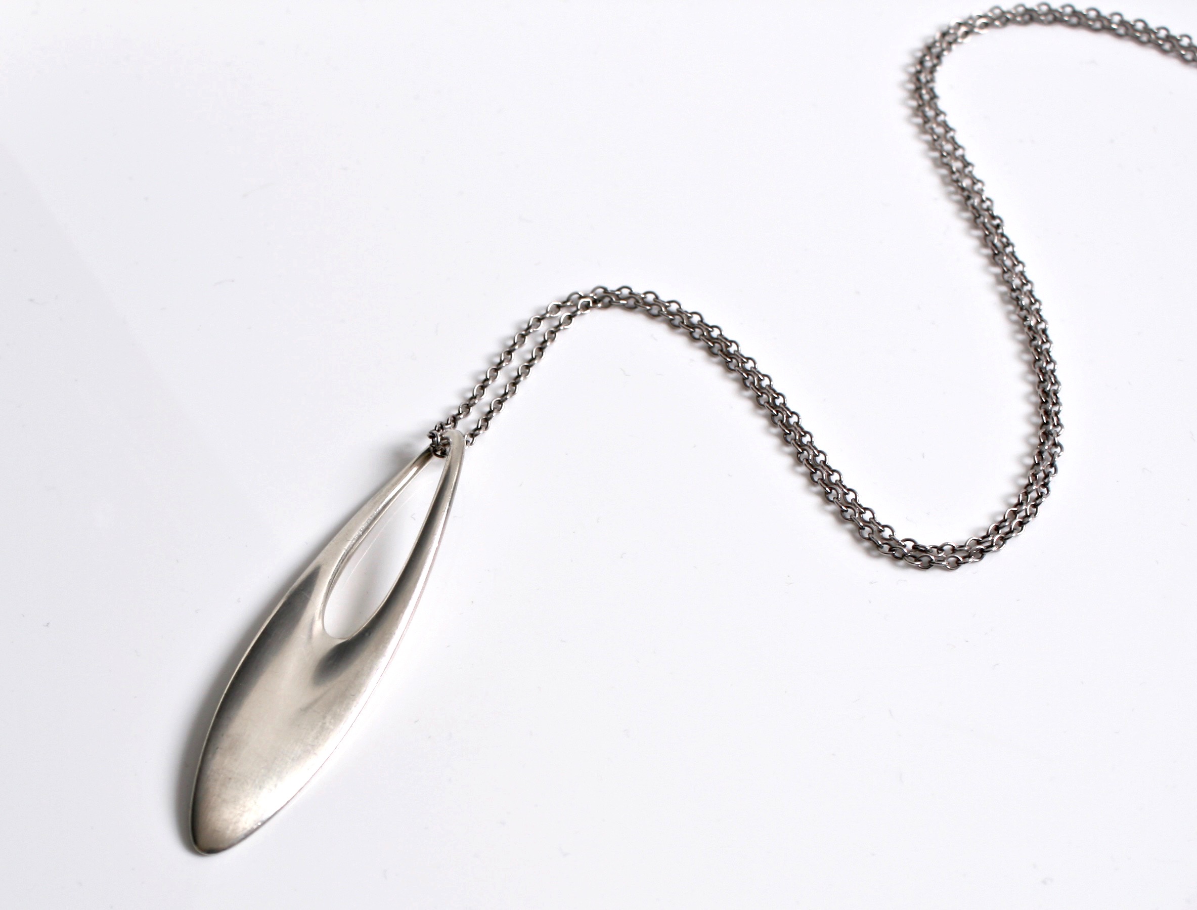 Georg-Jensen-Zephyr-Pendant