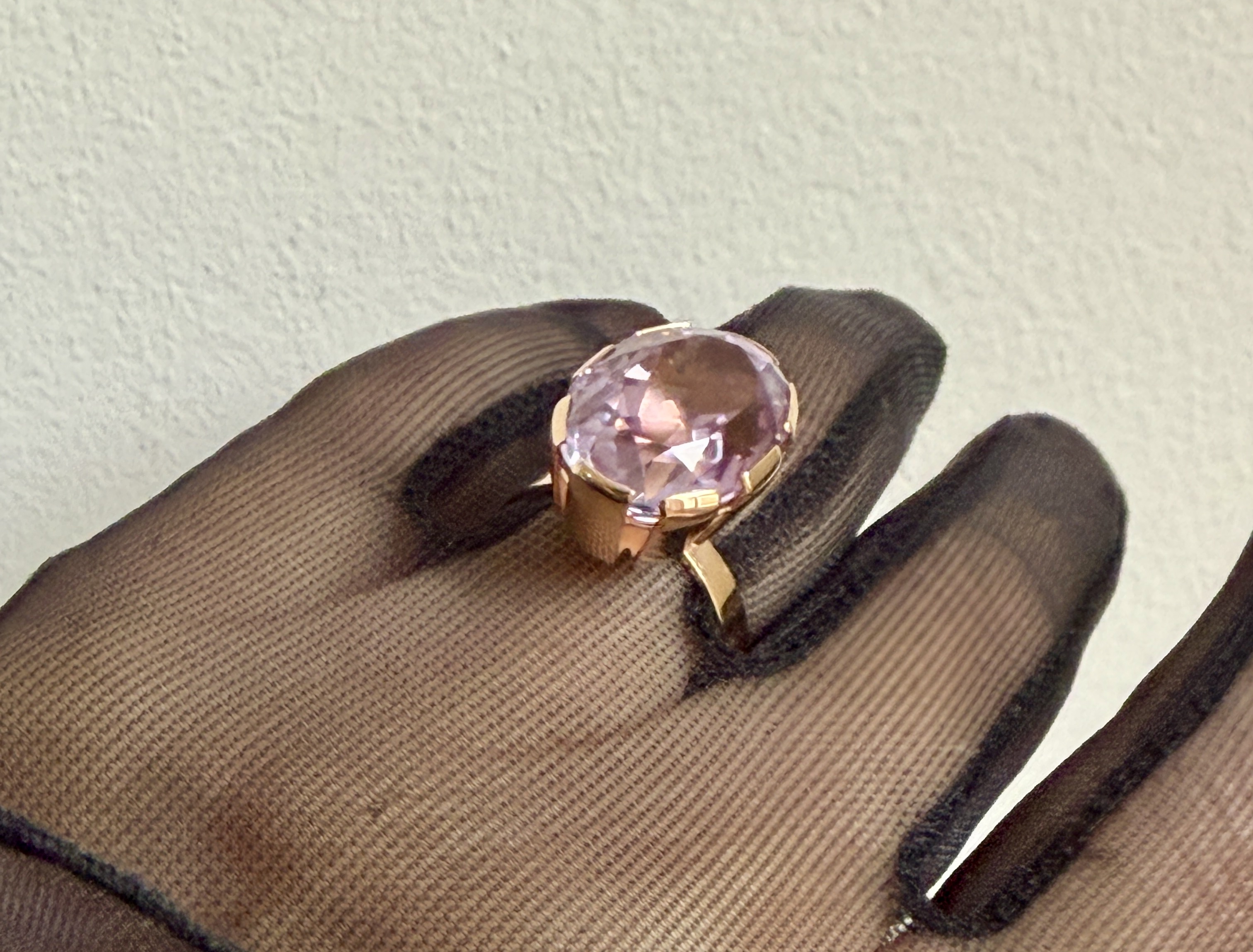 Kuppitaan-kulta-Gold-amethyst-cocktail-ring