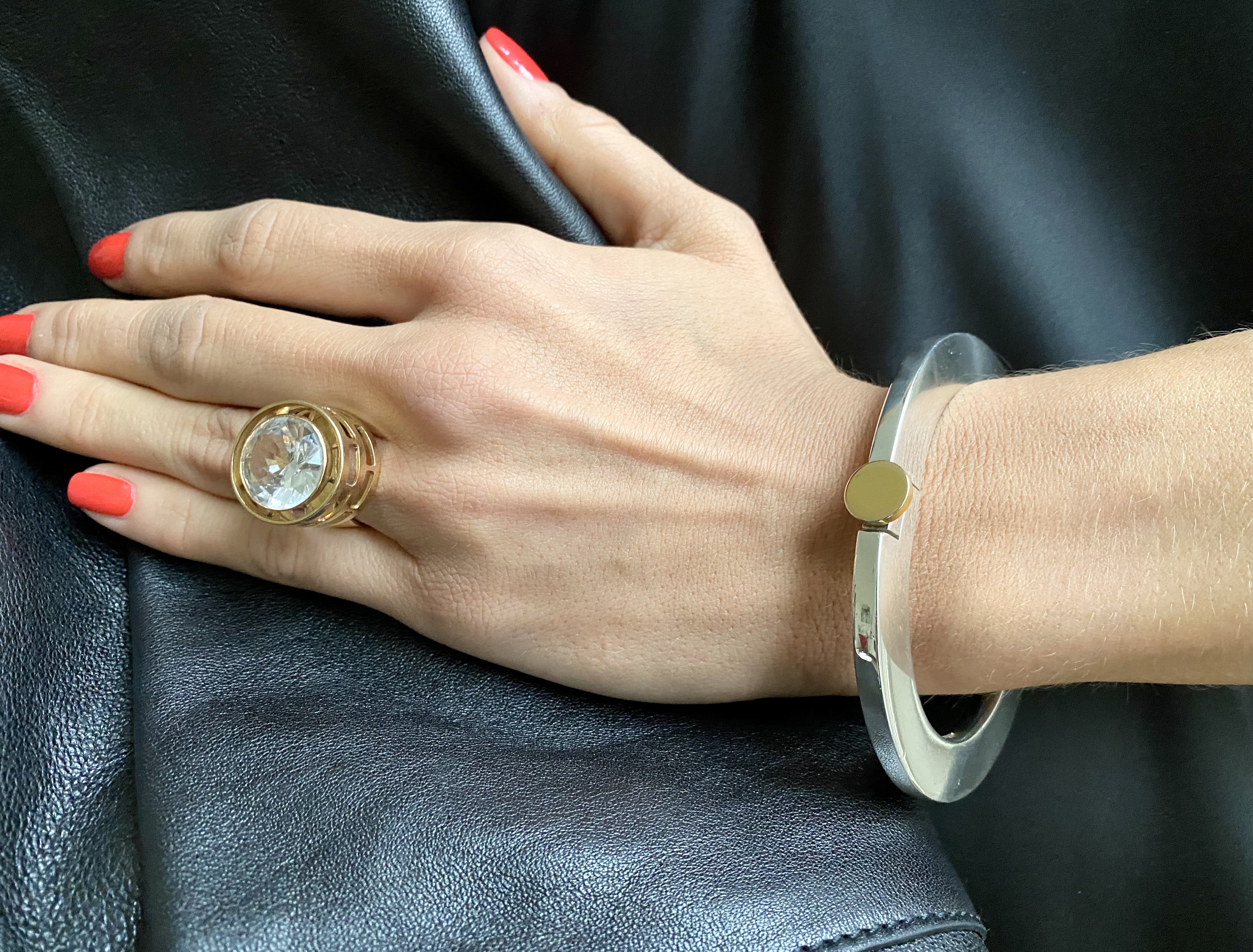 Swedish-Gold-rock-crystal-ring