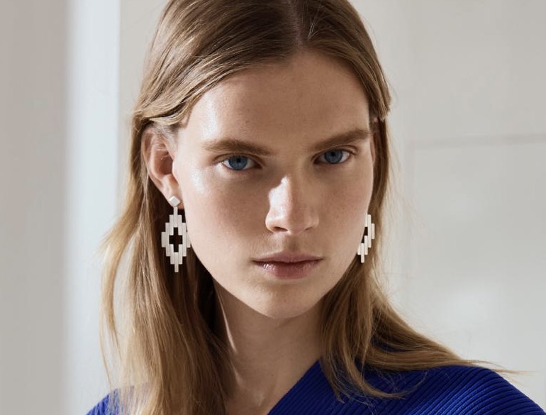 Discover the stunning Georg Jensen Aria Earrings, featuring a unique blend of contemporary elegance and timeless sophistication. Perfect for any occasion, these earrings are crafted with high-quality materials for lasting beauty. Elevate your style with Georg Jensen.