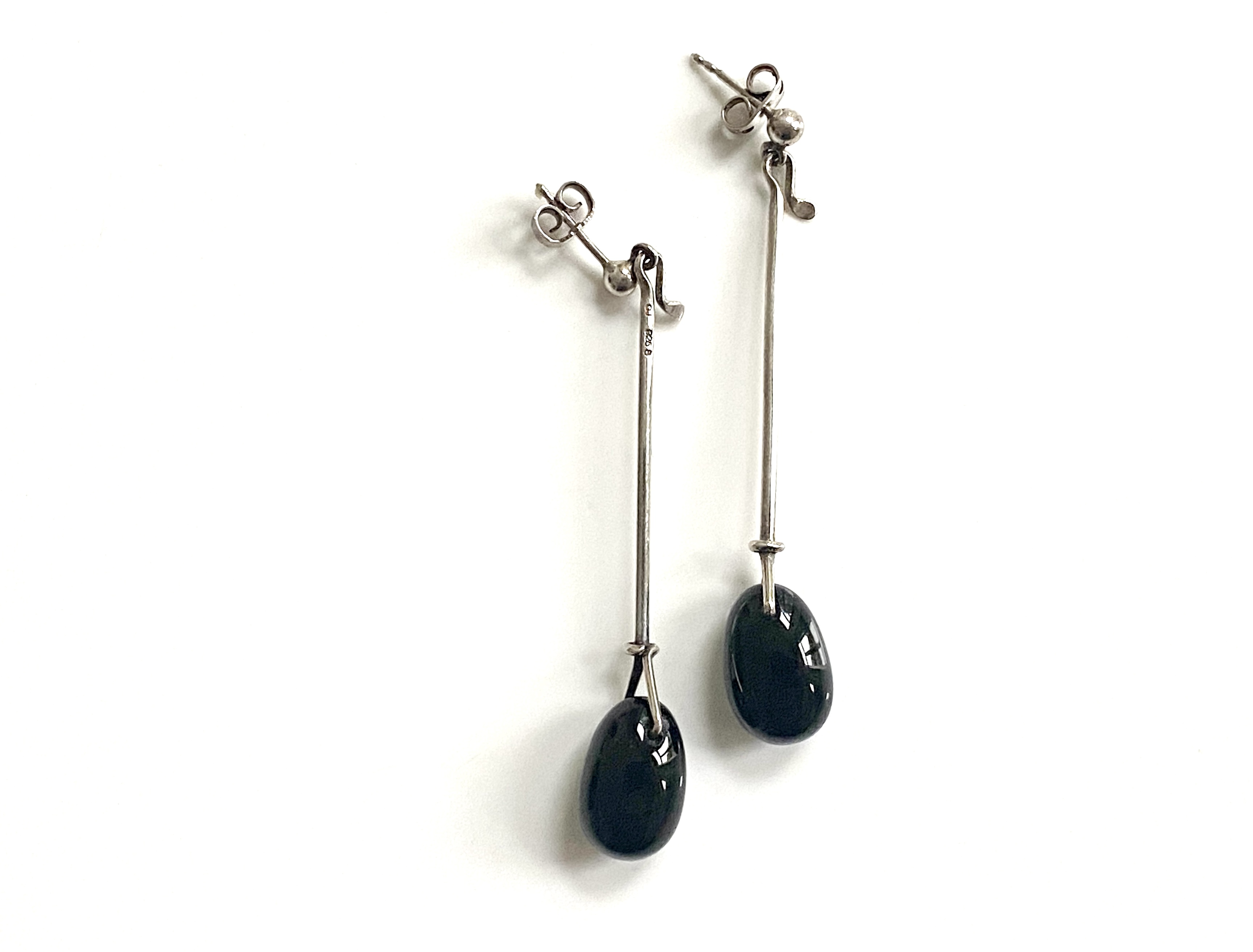 Shop the iconic Vivianna Torun Dew Drop Earrings by Georg Jensen. These stunning earrings embody elegance and timeless design, making them the perfect accessory for any occasion. Discover luxury jewelry crafted with care.
