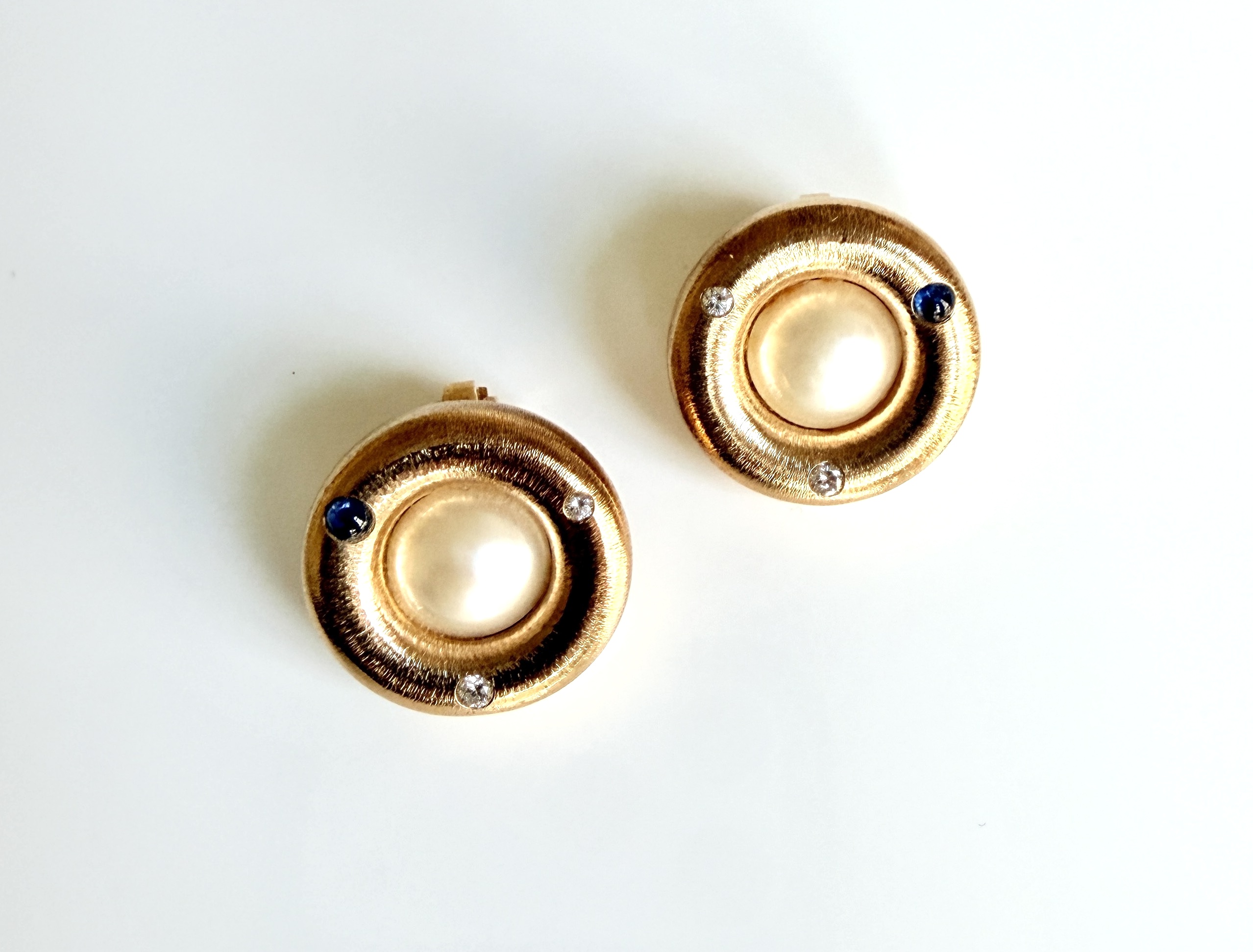 Ole Lynggaard gold & pearl ear clips