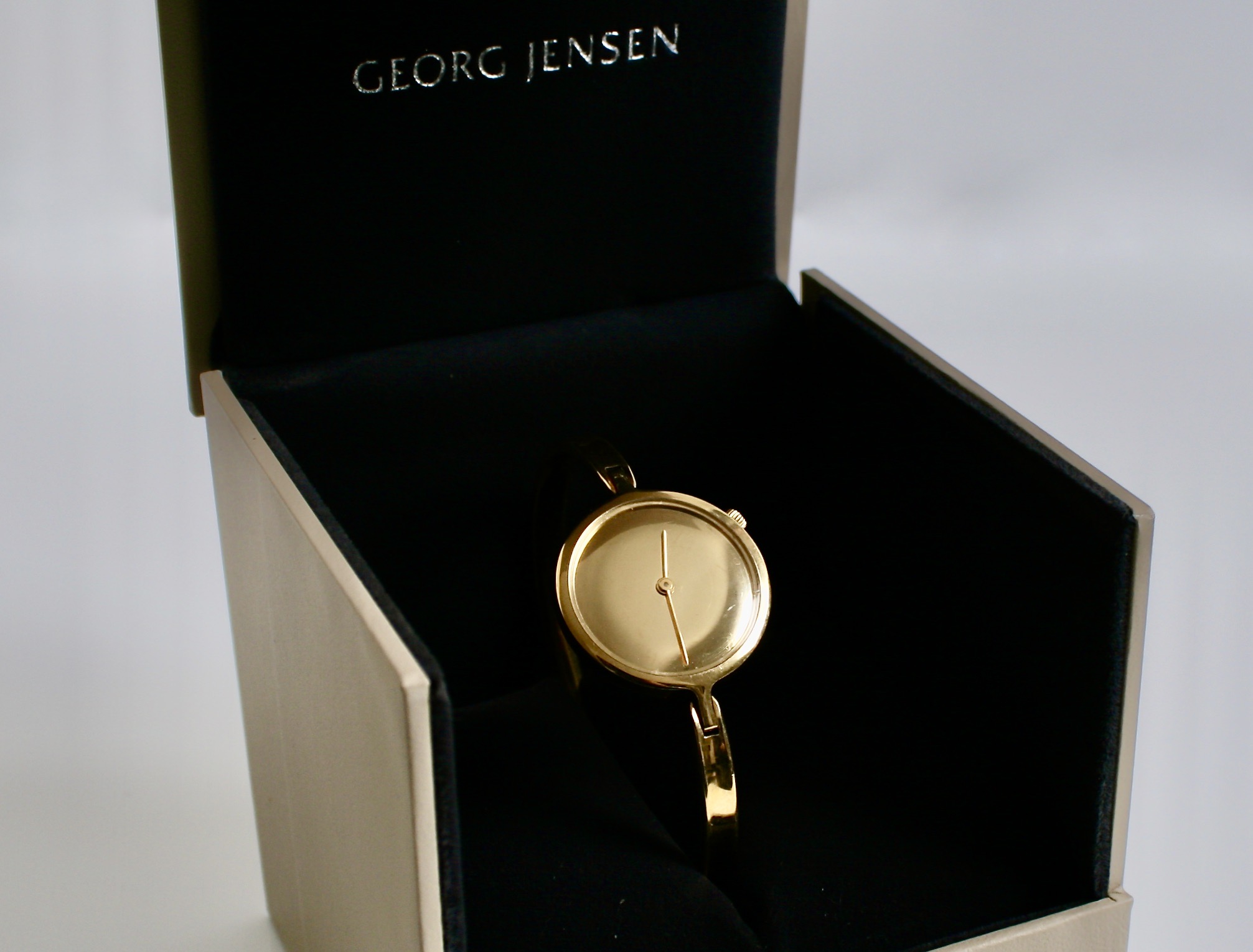 GEORG JENSEN TORUN GOLD WATCH No 1337 at Grasilver.com, Buy "Original Rare" Georg Jensen Solid 18k Gold Watch Designed by Vivianna Torun Bulow-Hube Made in Denmark c.1960. , Comes in Original Box